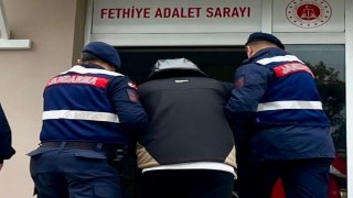 Fethiyede 10 yıl hapis cezası ile aranan şüpheli yakalandı