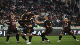 Galatasaray, Sivasta farkı 6ya çıkardı