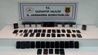 Gaziantepte 1 milyon lira değerinde kaçak telefon ele geçirildi