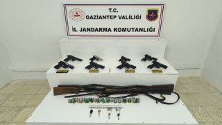 Gaziantepte 19 ruhsatsız silah ele geçirildi