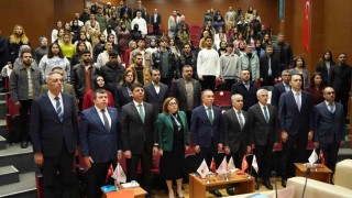 Gaziantepte Dijital Medya Okuryazarlığı ve Turizm Haberciliği Paneli düzenlendi