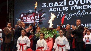 Gaziantep’te Gazi Oyunları Coşkuyla Başladı