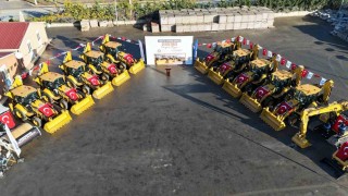 Gebze Belediyesinin araç filosuna 13 yeni iş makinesi eklendi