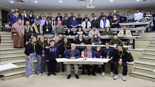 Genç yazılımcılar HKÜ Web Hackathonda yarıştı