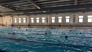Göztepe yarı olimpik yüzme havuzu kış kursları başlıyor