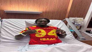Göztepede Isaac Solet ameliyat oldu