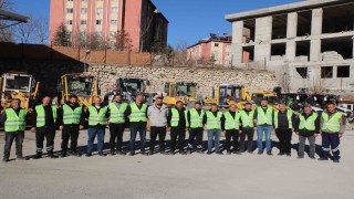 Hakkari belediyesi karla mücadeleye hazır