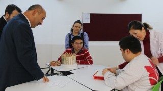 İl Milli Eğitim Müdürü Başyiğitten Sevgi Denizi Özel Eğitim Uygulama Okuluna anlamlı ziyaret