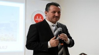 İl Müftüsü Dilek, ‘Umre Hazırlık Kursu Eğitim Semineri düzenledi
