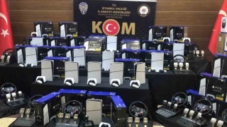 İstanbulda 50 milyon lira değerinde 3 bin 500 kaçak oyun konsolu ele geçirildi