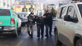 İzmirde duvar kırıp çeyiz çalma olayına ilişkin 1 tutuklama