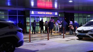 İzmirde parkı kana buladılar: 7 yaralı