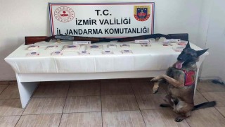 İzmirde uyuşturucu operasyonuna 3 gözaltı