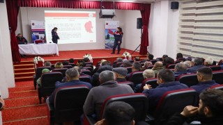 Jandarma ekiplerinden kamu personeli ve muhtarlara seminer