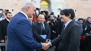 Japonya Veliaht Prens ve Prensesi, Ayasofya-i Kebir Camii Şerifini ziyaret etti