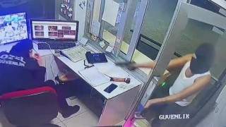Kadın güvenlik görevlisinin yaşadığı dehşet anları kamerada