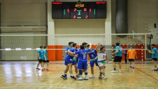 Kadın ve erkek voleybolda bölgesel lig şampiyonu SUBÜ oldu