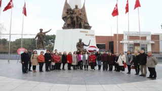 Kadınlar seçme ve seçilme haklarının yıldönümünü kutladı
