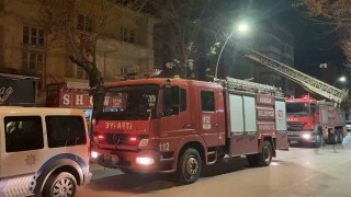 Kafeteryada çıkan baca yangını paniğe neden oldu