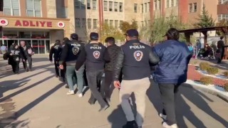 Kahramanmaraşta bilişim sistemleri dolandırıcılığı operasyonu: 4 tutuklama