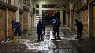 Kahramanmaraş’ta Tarihi Çarşı ve Meydanlar Temizleniyor