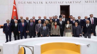 Kamu Başdenetçisi seçilen Mehmet Akarca TBMMde yemin etti