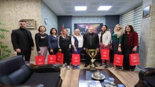 Kamunun sultanları kupayı İlmana getirdi