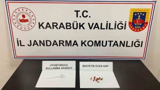 Karabükte 20 adet sentetik ecza hap ele geçirildi