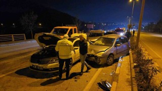 Karabükte zincirleme kaza: 5 yaralı