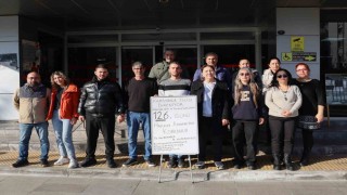 Karşıyaka Belediyesinde işten atılan 93 işçinin başı çıkış kodlarıyla dertte