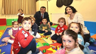 Karşıyaka Güneşli Günler Çocuk Gelişim Merkezi coşkuyla açıldı