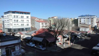 Karsta kiralar el yakıyor