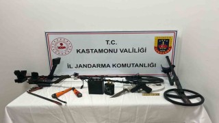 Kastamonuda kaçak define avcılarına jandarmadan baskın