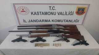 Kastamonuda yasadışı yollarla temin edilen çok sayıda silah ele geçirildi