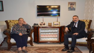Kaymakam Odabaş, şehit ve gazi ailelerini ziyaret etmeye devam ediyor