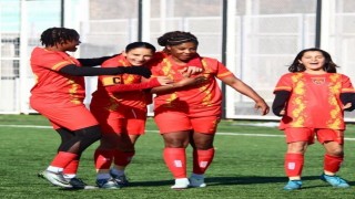 Kayseri Kadın FKnın hedefi liderlik