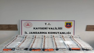 Kayseride 121 adet kaçak akıllı saat yakalandı