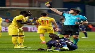 Kayserispor 4. kez kırmızı kart gördü