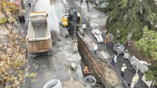 Keçiörende sürekli tıkanan atık su hattı yenilendi