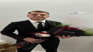 Kerem Aktürkoğlu Kocaelide söz yüzüğü taktı