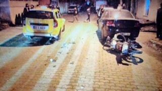 Keşanda otomobile çarpan motosikletin sürücüsü yaralandı