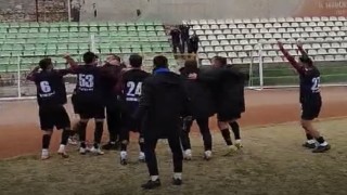 Kırşehirde 23 Elazığ FKyı 3 taraftar yalnız bırakmadı