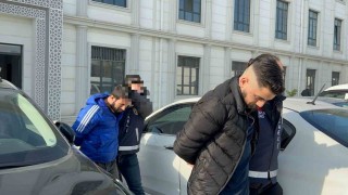 Kocaelide 40 bin TLlik dizüstü bilgisayar çalan şüpheliler yakalandı