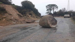 Koçarlıda aşırı yağışlarla ulaşıma kapanan yol açıldı