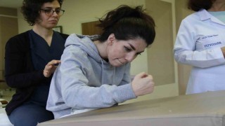 Kollarını ve bacaklarını kullanamayan Ermeni hasta şifayı Eskişehirde buldu