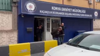 Konyada KOMdan silah operasyonu: 3 tutuklama
