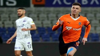 Krzysztof Piatek, bu sezon Süper Ligde 12. golünü attı