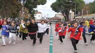Kulada Atatürk kır koşusu düzenlendi