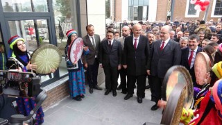 Kültür ve Turizm Bakan Yardımcısı Serdar Çam Halk Kütüphanesi açılışına katıldı