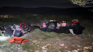 Kuşadasında 23 düzensiz göçmen ve 1 organizatör yakalandı